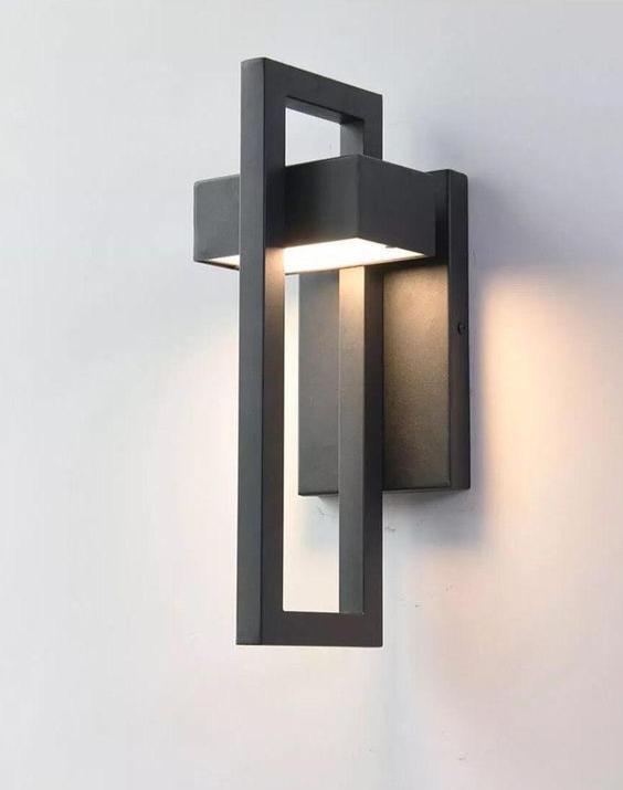 Sleek Rectangular Outdoor Wall Light – Open Frame LED Sconce